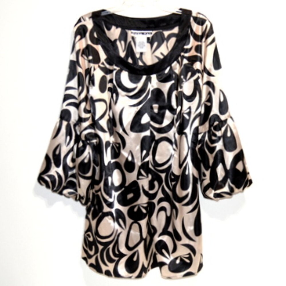 Dana Kay Women's Black & Creme Abstract Print 3/4 Sleeve Top – Size: 22W